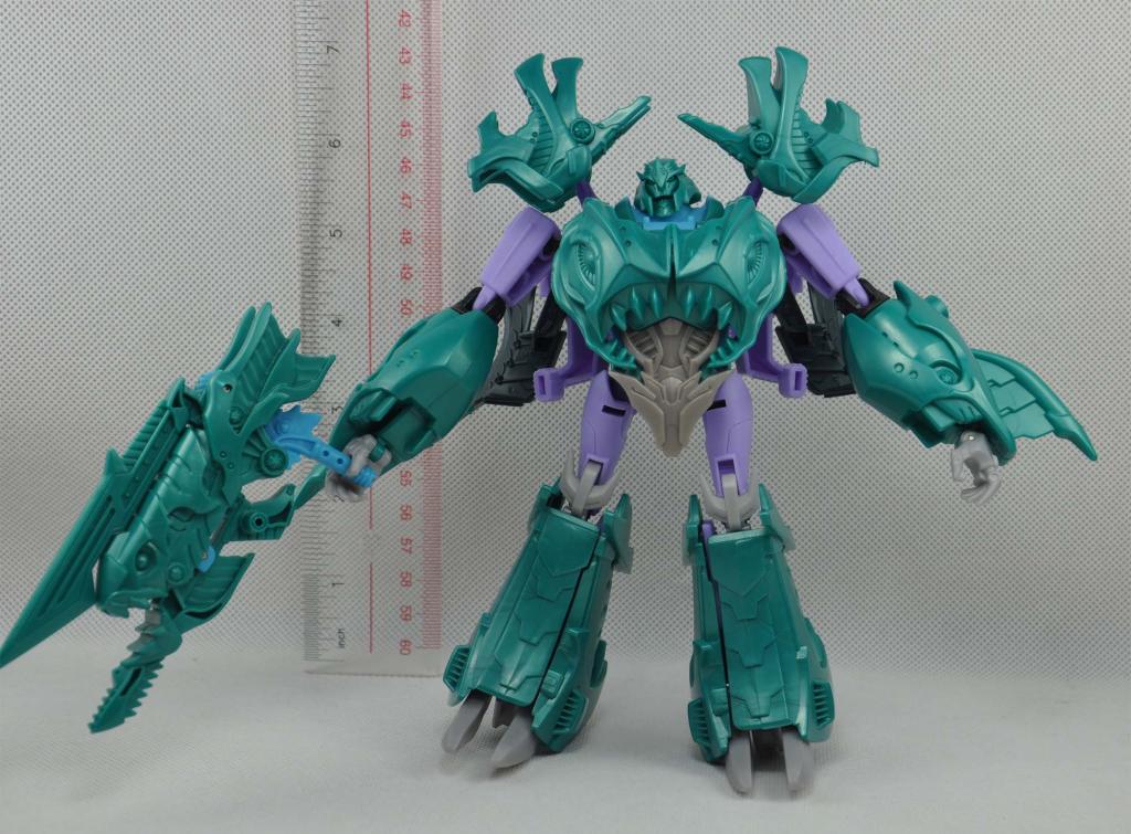 New Images of Voyager Sharkticon Megatron Transformers Prime